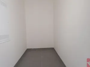 Pronájem bytu 2+kk, Praha - Modřany, Kolmanova, 56 m2