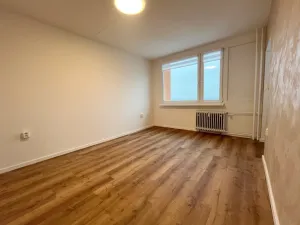 Pronájem bytu 1+kk, Krupka, Sídliště, 25 m2