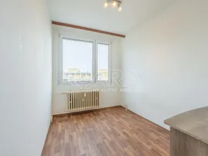 Prodej bytu 3+1, Praha - Střížkov, Českolipská, 61 m2