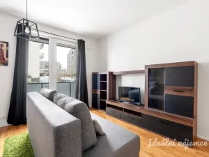 Pronájem bytu 1+kk, Praha - Hloubětín, Waltariho, 37 m2