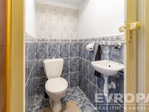 Prodej rodinného domu, Ústí nad Labem - Hostovice, Hostovická, 300 m2