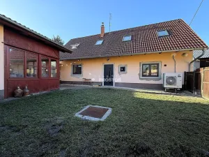 Prodej rodinného domu, Slaný - Trpoměchy, 120 m2