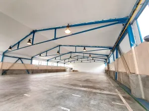 Pronájem výrobních prostor, Kladno, Huťská, 720 m2