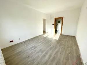 Pronájem bytu 2+1, Ostrava - Hrabůvka, U Prodejny, 50 m2