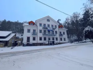 Pronájem bytu 2+kk, Peruc, U Koupaliště, 54 m2