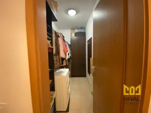 Pronájem bytu 2+kk, Praha - Prosek, Valečovská, 68 m2