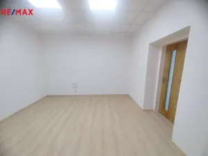 Pronájem bytu 2+kk, Ostrava - Mariánské Hory, U Vodojemu, 88 m2