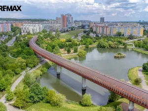 Prodej obchodního prostoru, Praha - Stodůlky, Sluneční náměstí, 109 m2