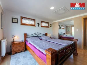 Prodej rodinného domu, Karlovy Vary - Stará Role, Nové domky, 152 m2