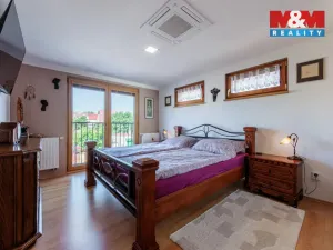 Prodej rodinného domu, Karlovy Vary - Stará Role, Nové domky, 152 m2