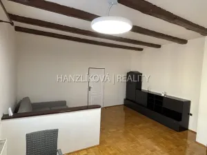 Pronájem bytu 2+kk, České Budějovice - České Budějovice 2, Husova tř., 60 m2