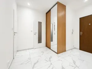 Pronájem bytu 2+kk, Praha - Karlín, Peckova, 67 m2