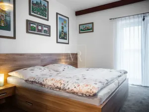 Prodej rodinného domu, Sulice - Želivec, Hlavní, 370 m2