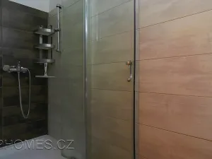 Pronájem bytu 1+kk, Praha - Holešovice, U průhonu, 22 m2