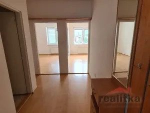 Pronájem bytu 2+kk, Opava - Kateřinky, Pekařská, 43 m2