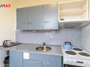 Prodej bytu 2+kk, Praha - Kamýk, Smotlachova, 48 m2