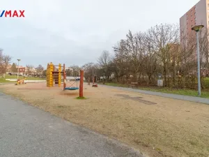 Prodej bytu 2+kk, Praha - Kamýk, Smotlachova, 48 m2