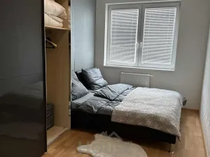 Prodej bytu 3+kk, Praha - Vysočany, Poděbradská, 78 m2