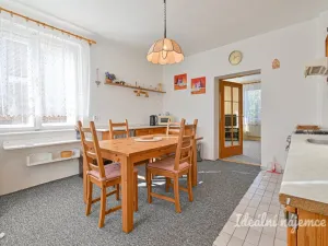 Pronájem bytu 4+1, Veverská Bítýška, Na Bílém potoce, 96 m2