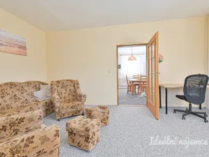 Pronájem bytu 4+1, Veverská Bítýška, Na Bílém potoce, 96 m2