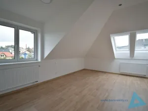 Pronájem bytu 1+kk, Nová Paka, P. Bezruče, 47 m2