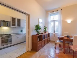 Pronájem bytu 3+1, Praha - Vinohrady, Polská, 105 m2