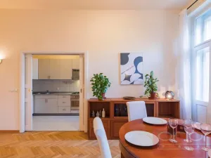 Pronájem bytu 3+1, Praha - Vinohrady, Polská, 105 m2