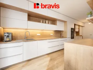 Prodej rodinného domu, Brno - Komín, Hlavní, 193 m2