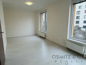 Pronájem bytu 1+kk, Praha - Horní Měcholupy, Padovská, 35 m2
