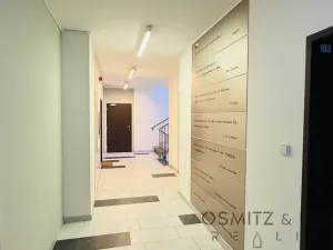 Pronájem bytu 1+kk, Praha - Horní Měcholupy, Padovská, 35 m2