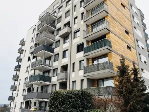 Pronájem bytu 1+kk, Praha - Horní Měcholupy, Padovská, 35 m2