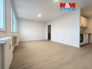 Pronájem bytu 1+kk, Kladno - Kročehlavy, Americká, 34 m2