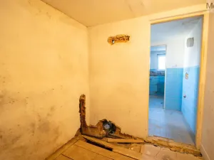 Prodej rodinného domu, Brandov, 330 m2