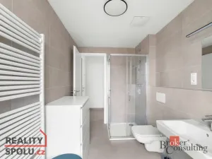 Pronájem bytu 1+kk, Plzeň - Skvrňany, Františka Kováříka, 41 m2