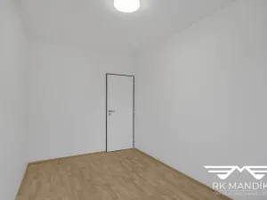 Pronájem bytu 3+1, Praha - Střížkov, Cvikovská, 53 m2