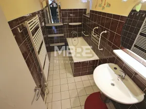 Pronájem rodinného domu, Závada, 160 m2