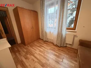 Pronájem rodinného domu, Karlovy Vary, Slovenská, 130 m2