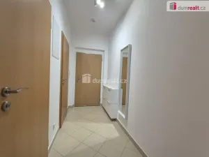 Pronájem bytu 1+kk, Praha - Zličín, Sazovická, 31 m2