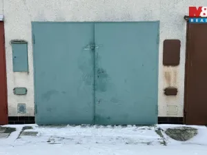 Pronájem garáže, Chropyně, 19 m2