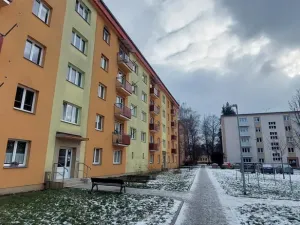 Pronájem bytu 2+1, Valašské Meziříčí - Krásno nad Bečvou, Bratří Čapků, 51 m2