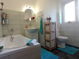 Pronájem bytu 2+1, České Budějovice - České Budějovice 3, Jeremiášova, 57 m2