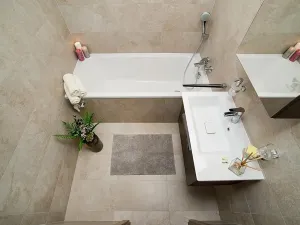 Pronájem bytu 3+kk, Praha - Horní Měcholupy, Nad přehradou, 78 m2