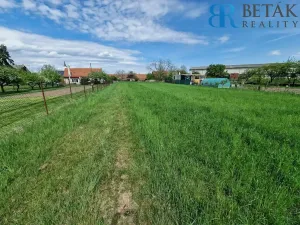 Prodej pozemku pro bydlení, Radslavice, 1836 m2