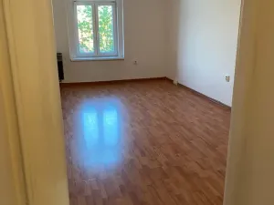 Pronájem bytu 2+kk, Praha - Vysočany, Freyova, 47 m2