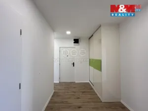 Pronájem bytu 3+kk, Ústí nad Labem - Severní Terasa, Šípková, 62 m2