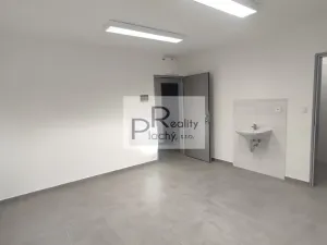 Pronájem kanceláře, Hevlín, 33 m2