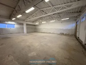 Pronájem výrobních prostor, Znojmo, Bolzanova, 496 m2