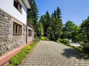 Prodej vícegeneračního domu, Mnichovice, Nad rybníkem, 312 m2