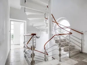 Prodej ordinace, Křižanov, Benešovo náměstí, 530 m2