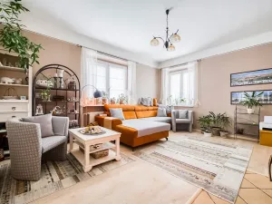 Prodej obchodního prostoru, Suchdol nad Lužnicí, Pražská, 180 m2